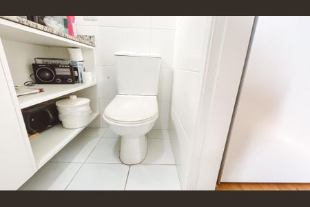 Apartamento à venda com 124m², 4 quartos e 3 vagasBanheiro da Suíte 1