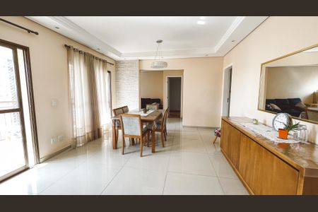 Apartamento à venda com 124m², 4 quartos e 3 vagasSala