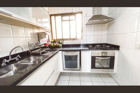 Apartamento à venda com 124m², 4 quartos e 3 vagasCozinha