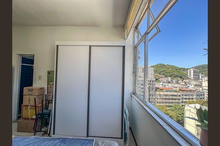 Studio para alugar com 25m², 1 quarto e sem vaga Studio para alugar com 25m², 1 quarto e sem vagaVaranda