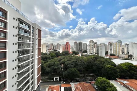 Apartamento à venda com 141m², 3 quartos e 2 vagas Apartamento à venda com 141m², 3 quartos e 2 vagasVista da Suíte 1