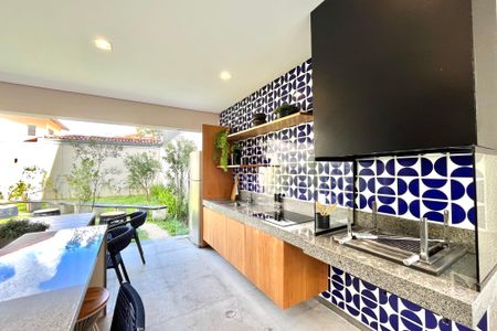 Apartamento à venda com 141m², 3 quartos e 2 vagas Apartamento à venda com 141m², 3 quartos e 2 vagasÁrea comum - Churrasqueira