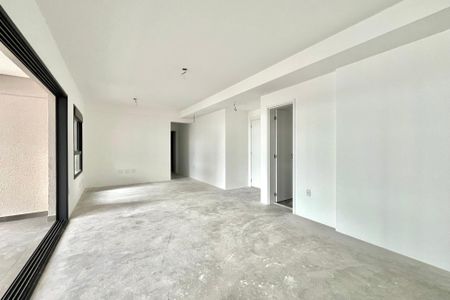Apartamento à venda com 141m², 3 quartos e 2 vagas Apartamento à venda com 141m², 3 quartos e 2 vagasSala