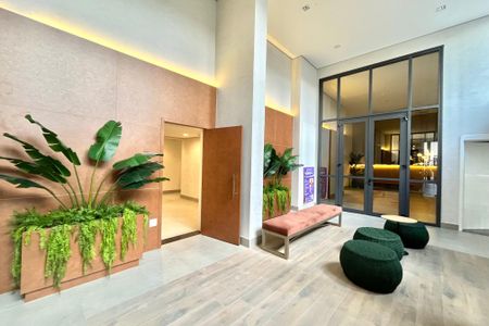 Apartamento à venda com 141m², 3 quartos e 2 vagas Apartamento à venda com 141m², 3 quartos e 2 vagasHall social