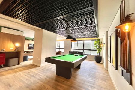 Apartamento à venda com 141m², 3 quartos e 2 vagas Apartamento à venda com 141m², 3 quartos e 2 vagasÁrea comum - Salão de Jogos