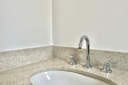 Apartamento à venda com 141m², 3 quartos e 2 vagas Apartamento à venda com 141m², 3 quartos e 2 vagasBanheiro da Suíte 1