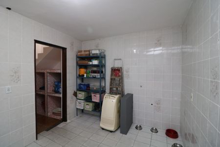 Casa à venda com 300m², 5 quartos e 2 vagasCozinha C2