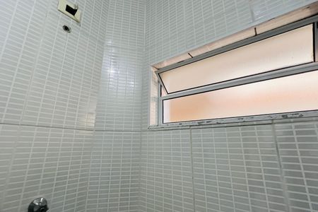 Apartamento para alugar com 60m², 1 quarto e sem vagaBanheiro