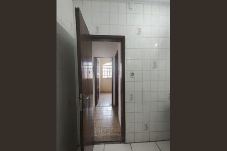 Casa à venda com 104m², 2 quartos e 1 vaga Casa à venda com 104m², 2 quartos e 1 vagaBanheiro
