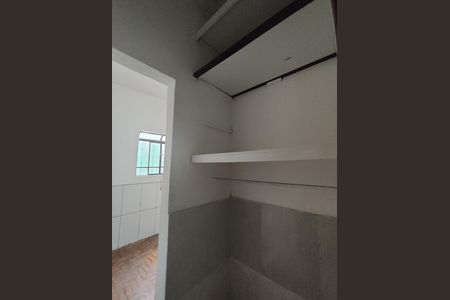 Casa à venda com 104m², 2 quartos e 1 vaga Casa à venda com 104m², 2 quartos e 1 vagaCorredor do Quarto 2