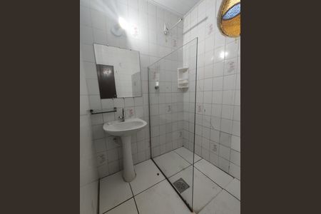 Casa à venda com 104m², 2 quartos e 1 vaga Casa à venda com 104m², 2 quartos e 1 vagaBanheiro