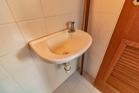 Apartamento para alugar com 130m², 3 quartos e 3 vagas Apartamento para alugar com 130m², 3 quartos e 3 vagasBanheiro de Serviço