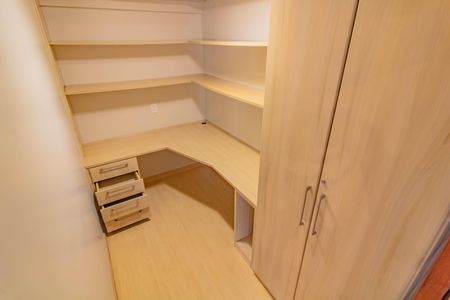Apartamento para alugar com 130m², 3 quartos e 3 vagas Apartamento para alugar com 130m², 3 quartos e 3 vagasSuíte 1