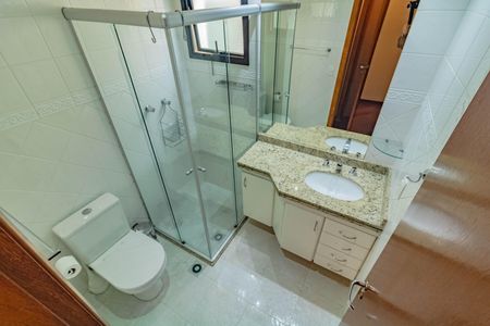 Apartamento para alugar com 130m², 3 quartos e 3 vagas Apartamento para alugar com 130m², 3 quartos e 3 vagasBanheiro Suíte 1