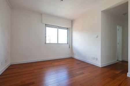 Apartamento à venda com 169m², 3 quartos e 1 vaga Apartamento à venda com 169m², 3 quartos e 1 vagaSuíte