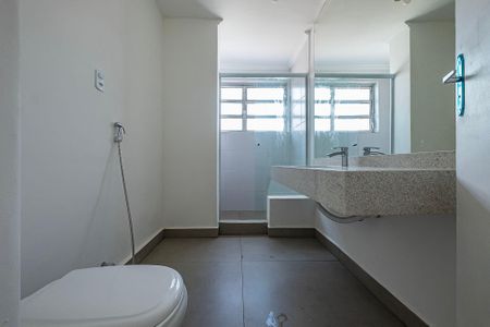 Apartamento à venda com 169m², 3 quartos e 1 vaga Apartamento à venda com 169m², 3 quartos e 1 vagaBanheiro