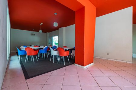 Apartamento à venda com 169m², 3 quartos e 1 vaga Apartamento à venda com 169m², 3 quartos e 1 vagaÁrea comum - Salão de festas