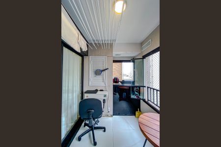 Apartamento à venda com 57m², 2 quartos e 1 vagavaranda