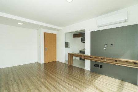 Apartamento para alugar com 66m², 2 quartos e 1 vagaSala