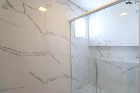 Apartamento à venda com 290m², 4 quartos e 4 vagasBanheiro da Suíte 3