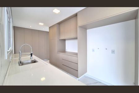 Apartamento à venda com 290m², 4 quartos e 4 vagasCozinha