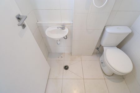 Apartamento à venda com 290m², 4 quartos e 4 vagasBanheiro de Serviço