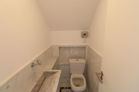 Apartamento à venda com 290m², 4 quartos e 4 vagasLavabo