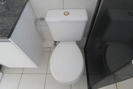 Casa de condomínio à venda com 115m², 3 quartos e 2 vagasBanheiro da Suite