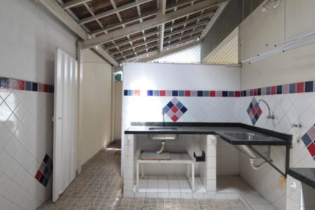 Casa de condomínio à venda com 115m², 3 quartos e 2 vagasÁrea de Serviço