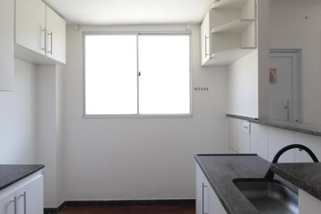 Casa de condomínio à venda com 115m², 3 quartos e 2 vagasCozinha