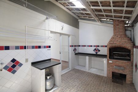 Casa de condomínio à venda com 115m², 3 quartos e 2 vagasÁrea de Serviço