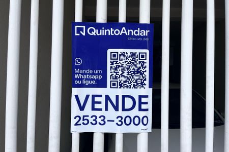 Casa de condomínio à venda com 115m², 3 quartos e 2 vagasPlaquinha Instalada