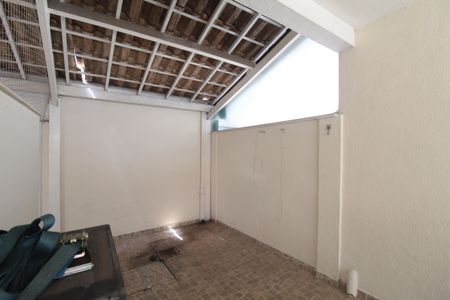 Casa de condomínio à venda com 115m², 3 quartos e 2 vagasGaragem