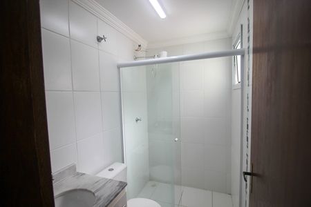 Apartamento para alugar com 66m², 2 quartos e 1 vaga Apartamento para alugar com 66m², 2 quartos e 1 vagaBanheiro