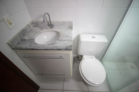 Apartamento para alugar com 66m², 2 quartos e 1 vaga Apartamento para alugar com 66m², 2 quartos e 1 vagaBanheiro