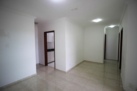 Apartamento para alugar com 66m², 2 quartos e 1 vaga Apartamento para alugar com 66m², 2 quartos e 1 vagaSala