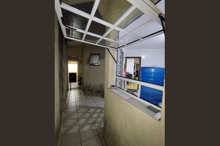 Casa à venda com 189m², 3 quartos e 2 vagasQuintal