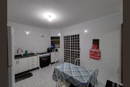 Casa à venda com 189m², 3 quartos e 2 vagasCozinha