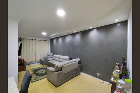 Casa à venda com 189m², 3 quartos e 2 vagasSala