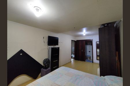 Casa à venda com 189m², 3 quartos e 2 vagasSuíte 1