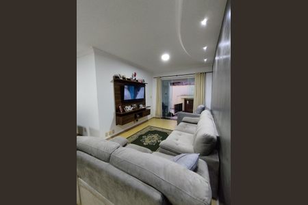 Casa à venda com 189m², 3 quartos e 2 vagasSala