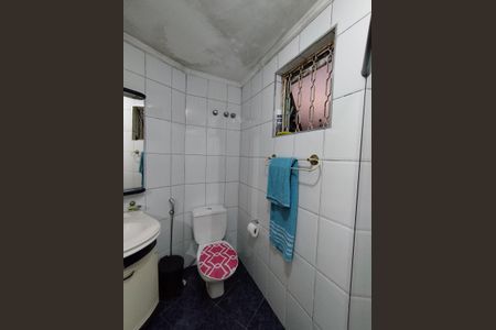 Casa à venda com 189m², 3 quartos e 2 vagasBanheiro da Suíte 2