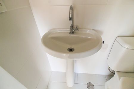 Apartamento para alugar com 32m², 2 quartos e sem vaga Apartamento para alugar com 32m², 2 quartos e sem vagaBanheiro
