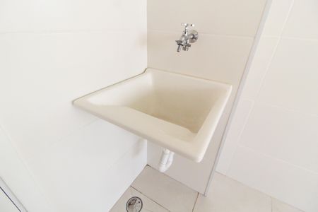 Apartamento para alugar com 32m², 2 quartos e sem vaga Apartamento para alugar com 32m², 2 quartos e sem vagaSala/Cozinha