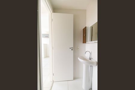 Apartamento para alugar com 32m², 2 quartos e sem vaga Apartamento para alugar com 32m², 2 quartos e sem vagaBanheiro