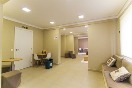 Apartamento para alugar com 32m², 2 quartos e sem vaga Apartamento para alugar com 32m², 2 quartos e sem vagaÁrea comum - Salão de festas