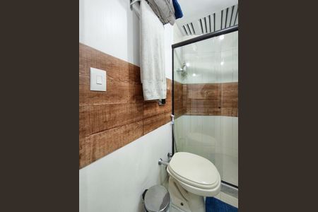 Apartamento à venda com 60m², 2 quartos e 1 vagaBanheiro Corredor