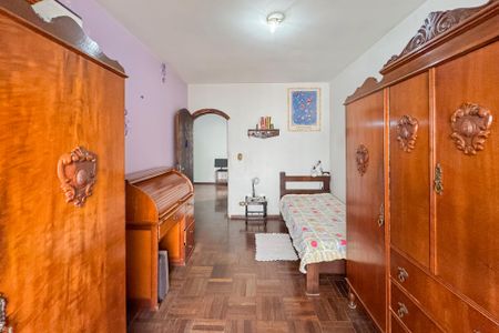 Casa à venda com 192m², 3 quartos e 5 vagas Casa à venda com 192m², 3 quartos e 5 vagasQuarto 2