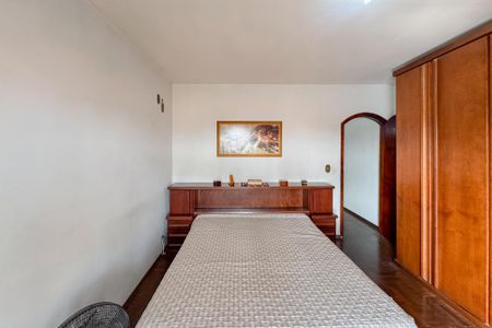 Casa à venda com 192m², 3 quartos e 5 vagas Casa à venda com 192m², 3 quartos e 5 vagasSuíte