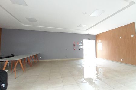 Apartamento para alugar com 57m², 2 quartos e 1 vaga Apartamento para alugar com 57m², 2 quartos e 1 vagaÁrea comum - Salão de festas